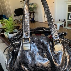 Michael Kors 1981 Platinum/Silver Metallic Leather Handbag